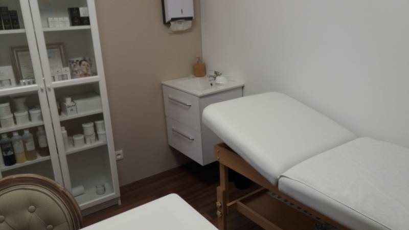 salon de beauté spécialisé dans les soins du visage de la peau istres