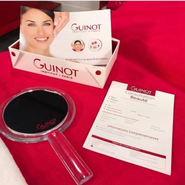 prise en charge, diagnostic de peau, consultation, soin par excellence personnalisés GUINOT